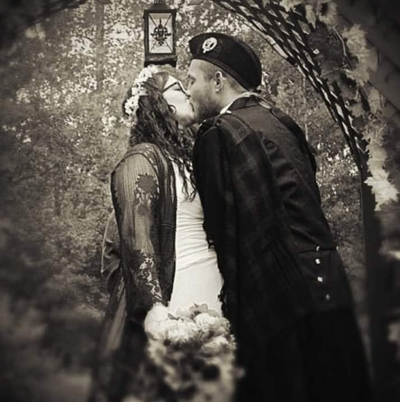 Meet your Posher, Rachael - Picture 1 of 1